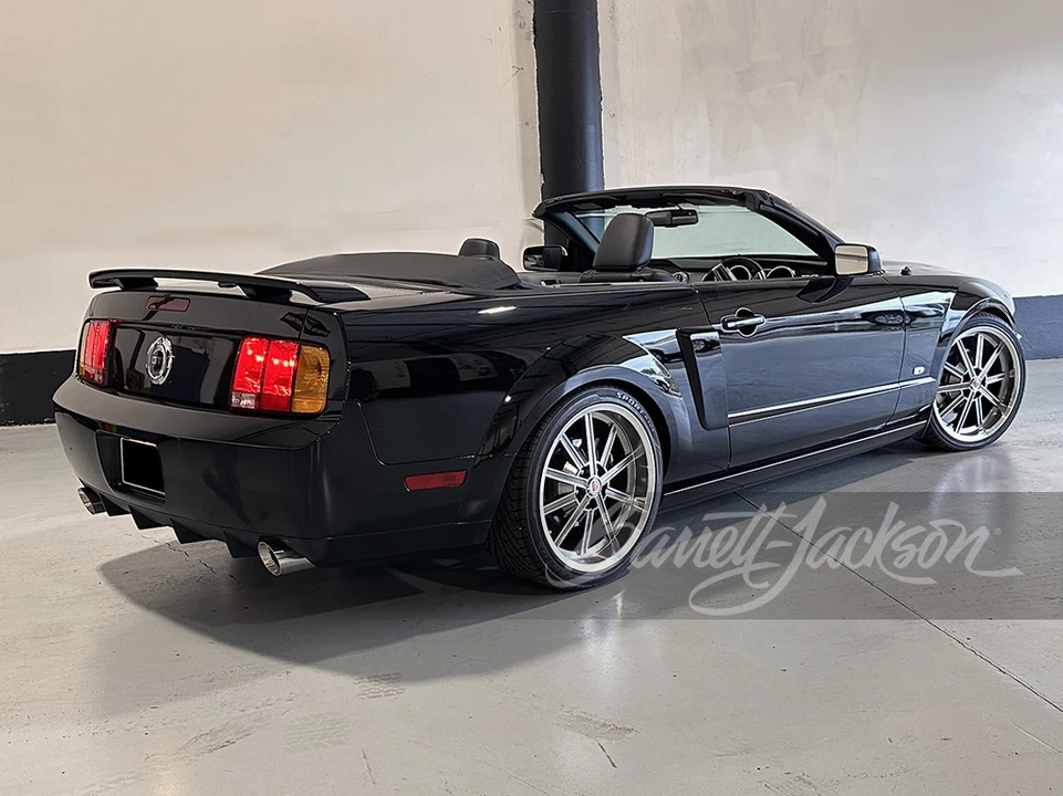 2007 Ford S197 Mustang - Image 2 of 24