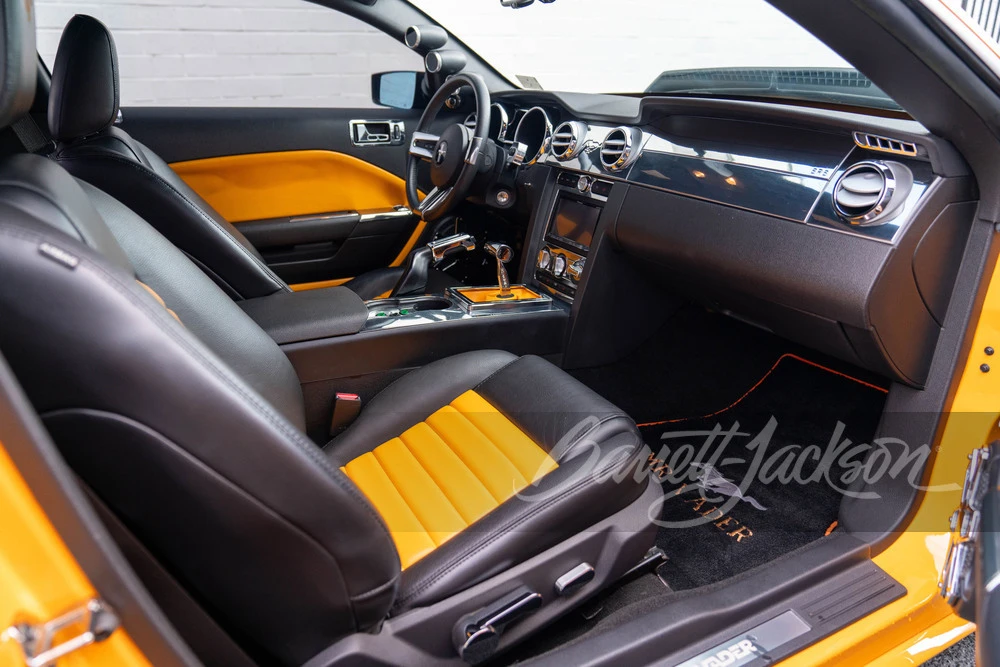 2007 Ford S197 Mustang - Image 15 of 28