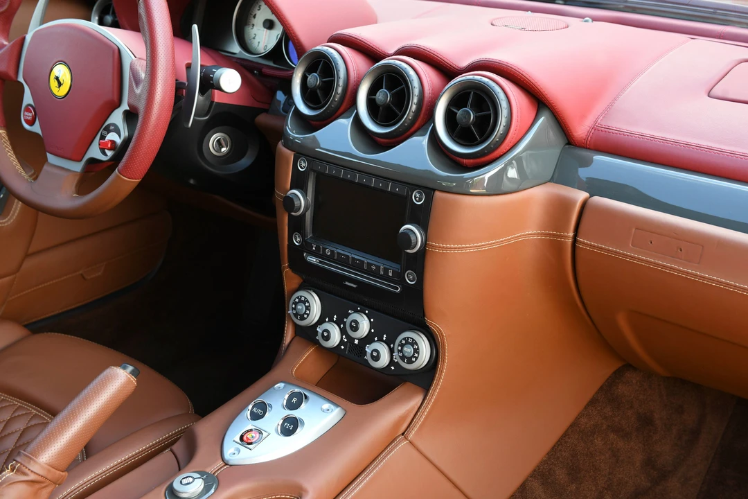2007 Ferrari 612 - Image 23 of 31