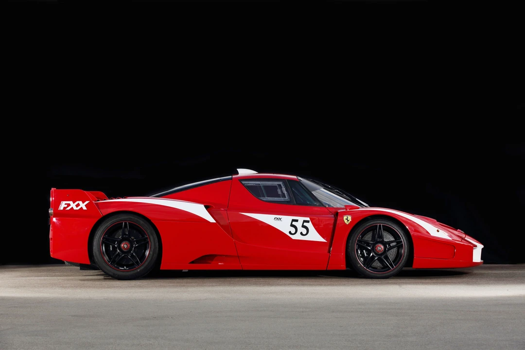 2007 Ferrari Enzo - Image 13 of 13