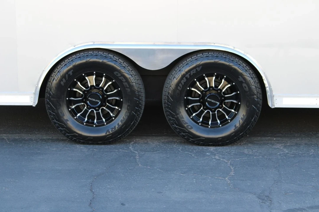 2007 - Image 12 of 14