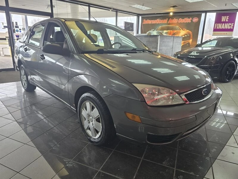 2007 Ford Focus 2nd Gen - Image 3 of 4