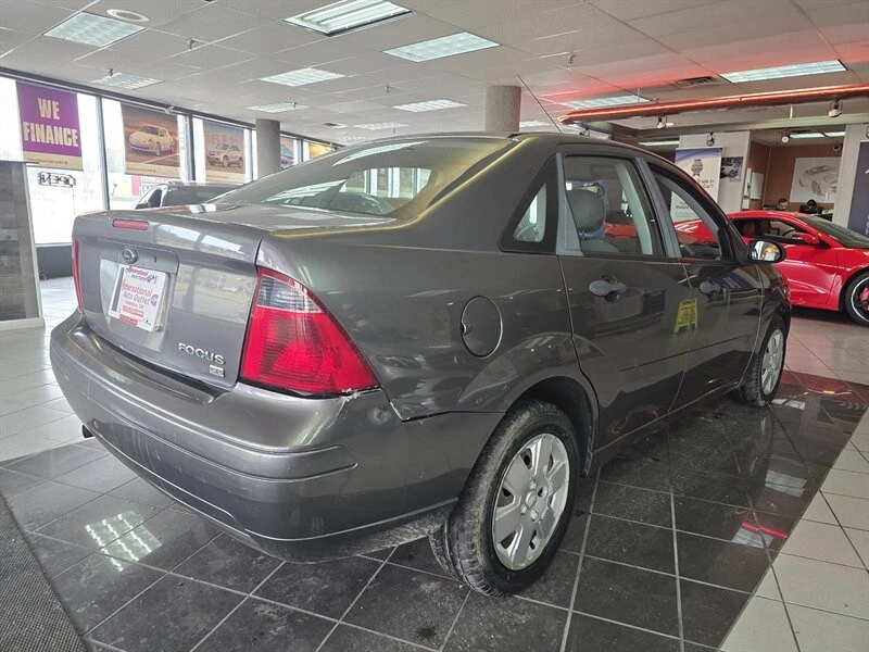 2007 Ford Focus 2nd Gen - Image 4 of 4