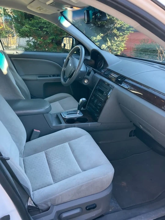 2007 Ford Five Hundred - Image 8 of 12