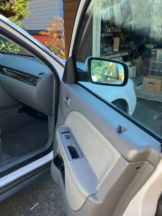 2007 Ford Five Hundred - Image 10 of 12