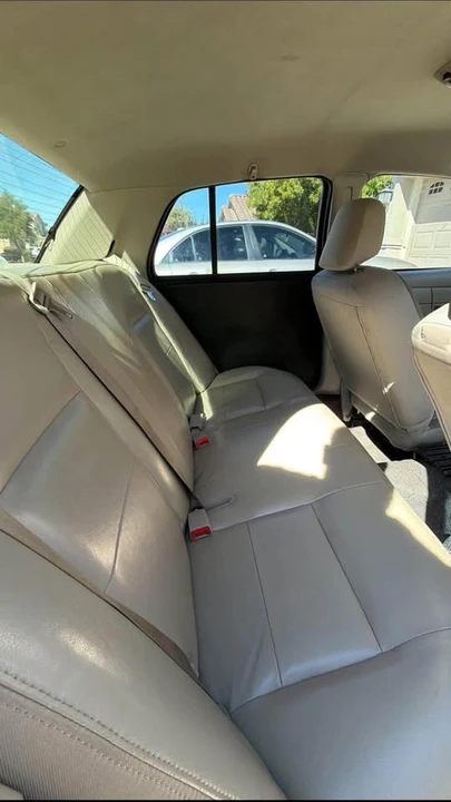 2007 Ford Crown Victoria - Image 6 of 12