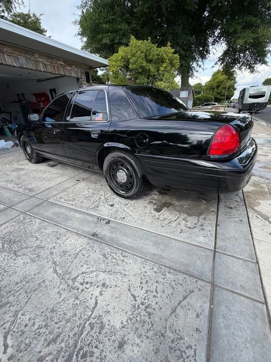 2007 Ford Crown Victoria - Image 4 of 15