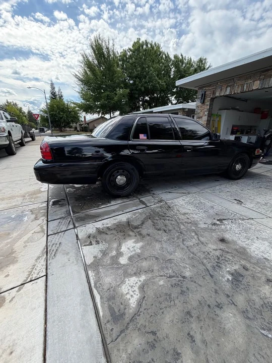 2007 Ford Crown Victoria - Image 3 of 15
