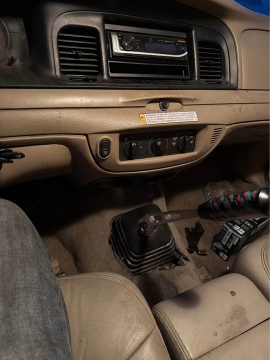 2007 Ford Crown Victoria - Image 5 of 5