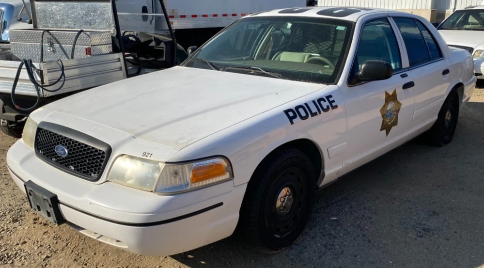 2007 Ford Crown Victoria - Image 2 of 20