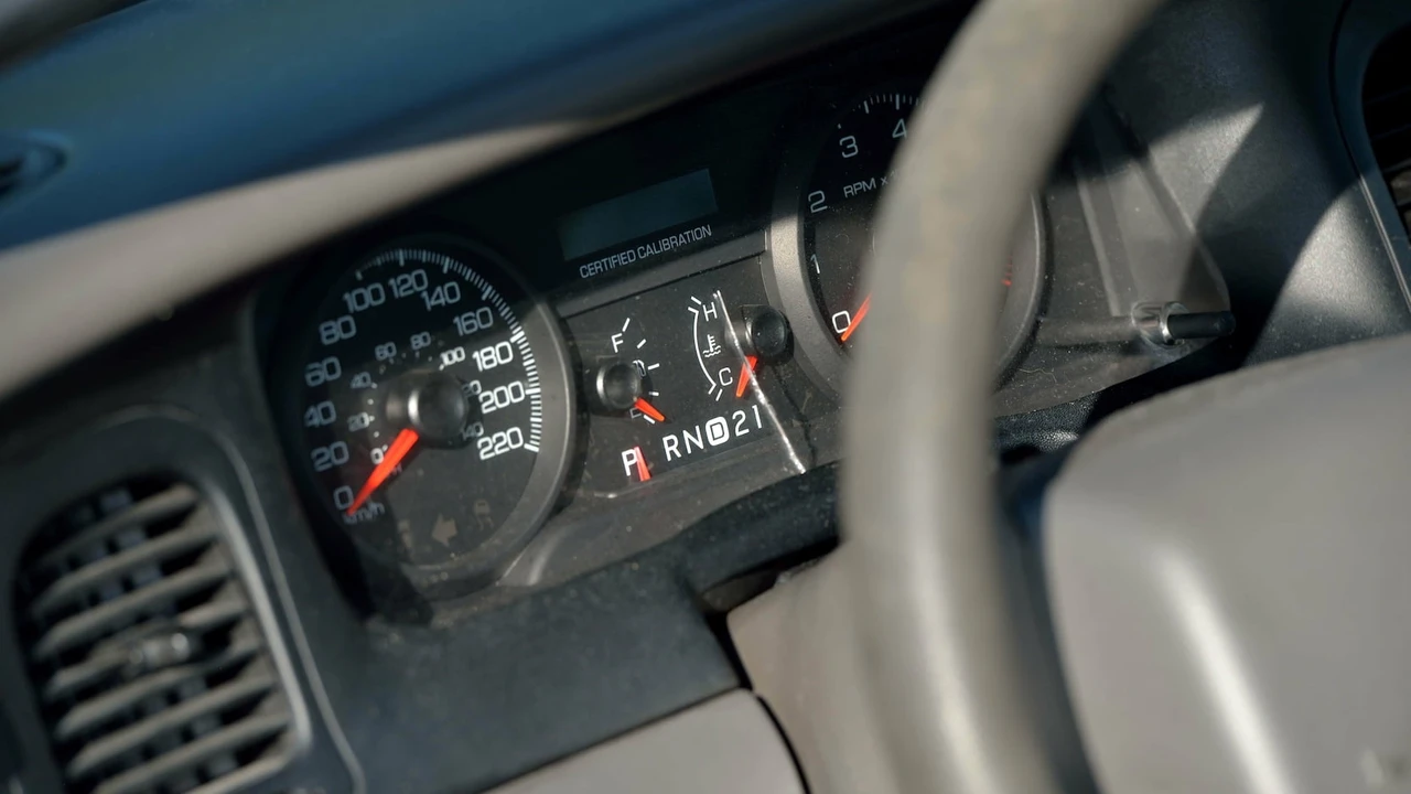 2007 Ford Crown Victoria - Image 9 of 20