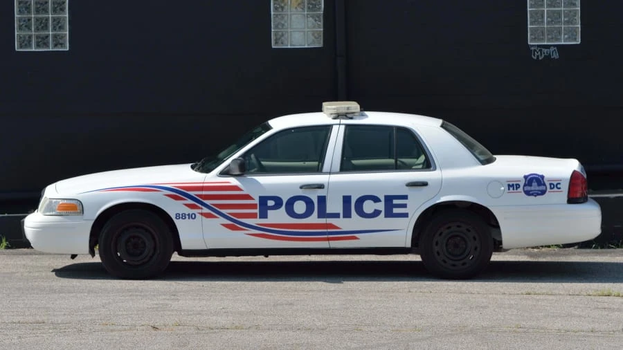 2007 Ford Crown Victoria - Image 8 of 22