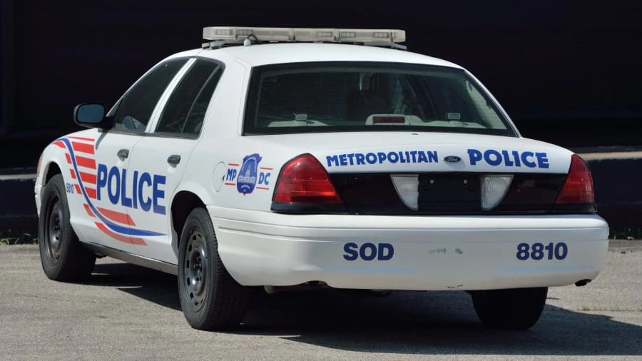 2007 Ford Crown Victoria - Image 10 of 22