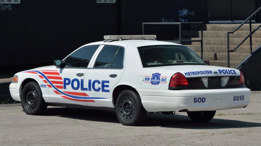 2007 Ford Crown Victoria - Image 13 of 22