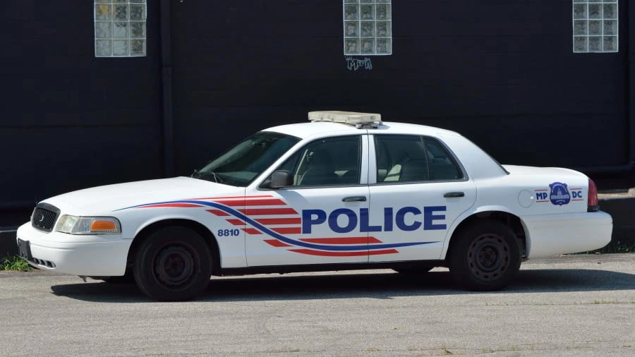2007 Ford Crown Victoria - Image 16 of 22