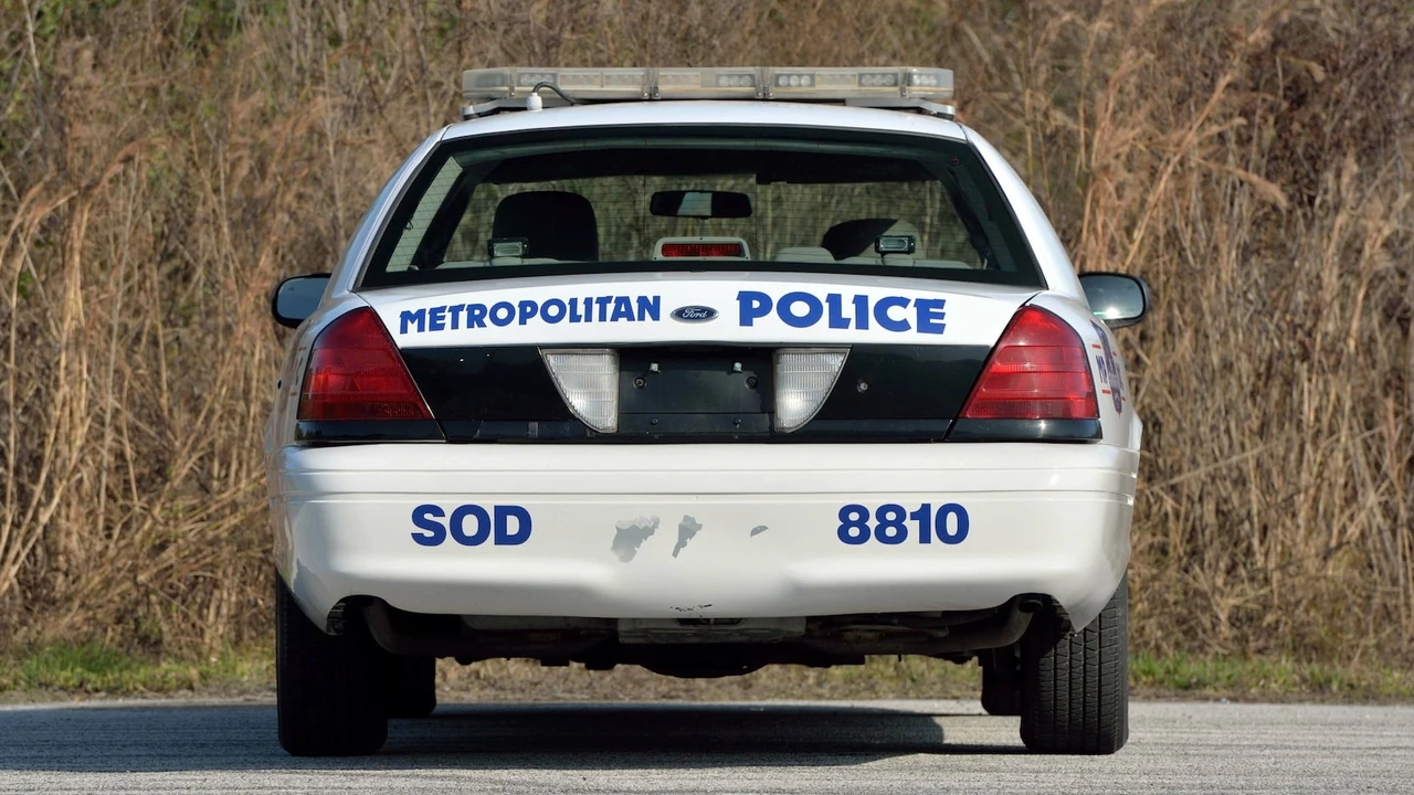 2007 Ford Crown Victoria - Image 20 of 20