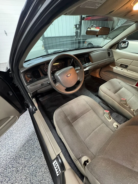 2007 Ford Crown Victoria - Image 12 of 30