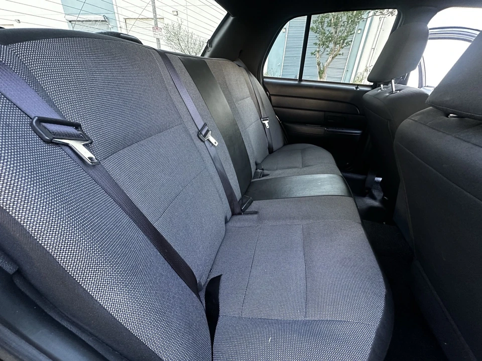 2007 Ford Crown Victoria - Image 13 of 17