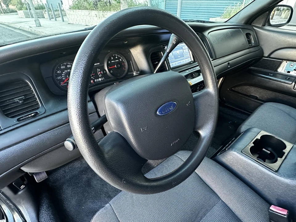 2007 Ford Crown Victoria - Image 17 of 17