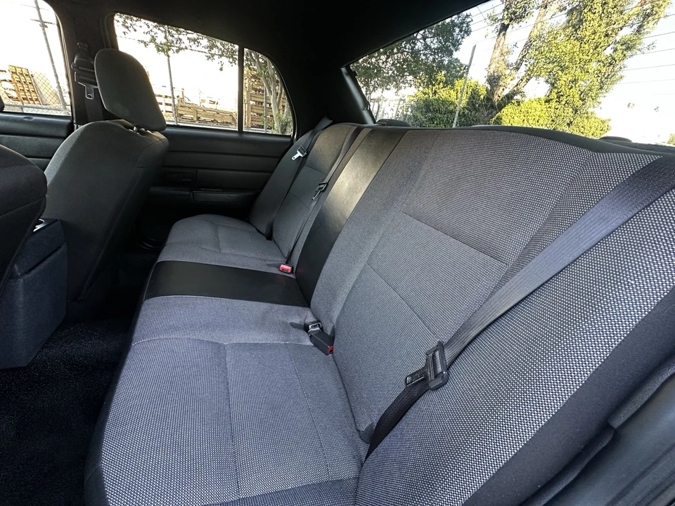 2007 Ford Crown Victoria - Image 11 of 17
