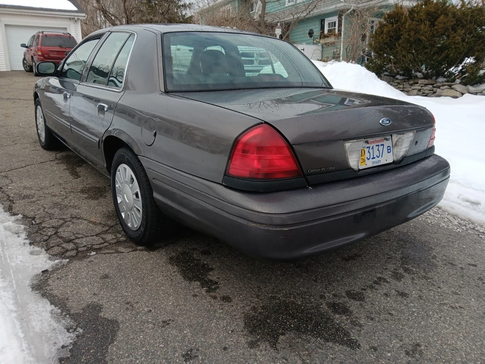 2007 Ford Crown Victoria - Image 13 of 13