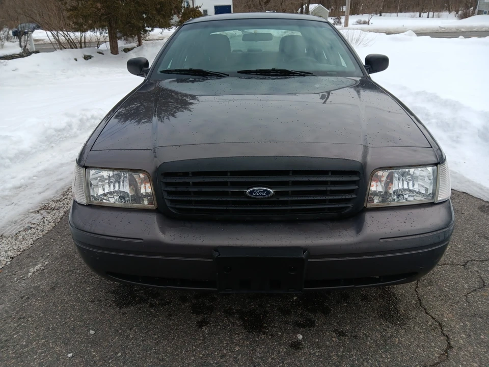 2007 Ford Crown Victoria - Image 10 of 13