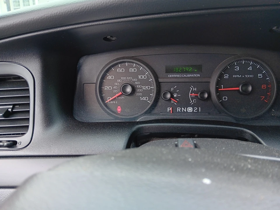 2007 Ford Crown Victoria - Image 7 of 16