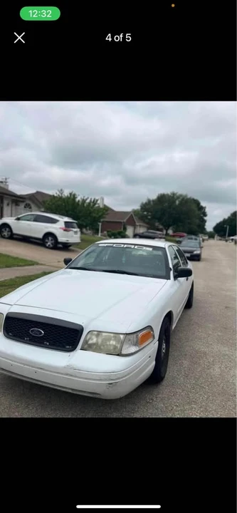 2007 Ford Crown Victoria - Image 4 of 10