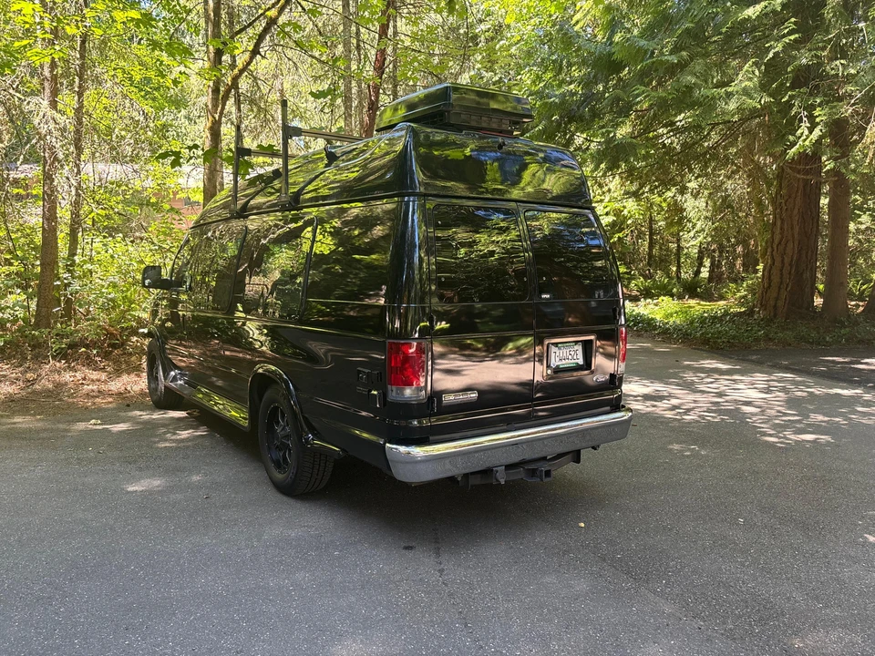 2007 Ford Econoline Van - Image 13 of 31