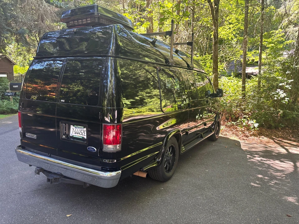 2007 Ford Econoline Van - Image 17 of 31