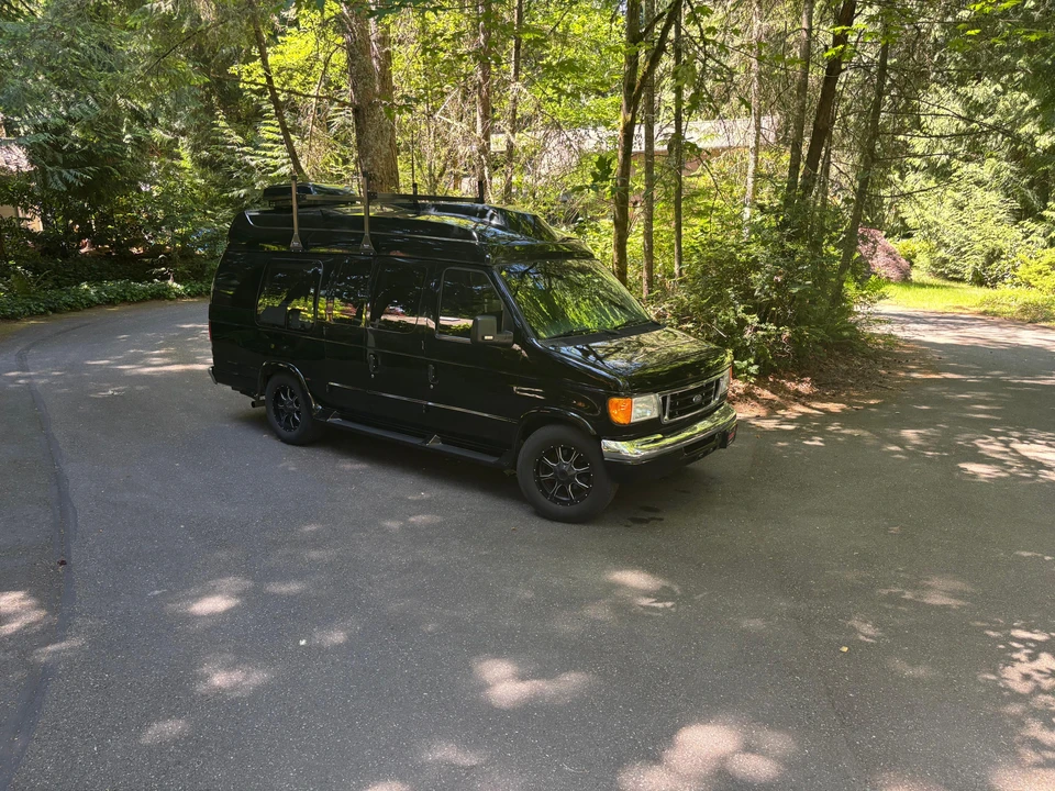 2007 Ford Econoline Van - Image 23 of 31
