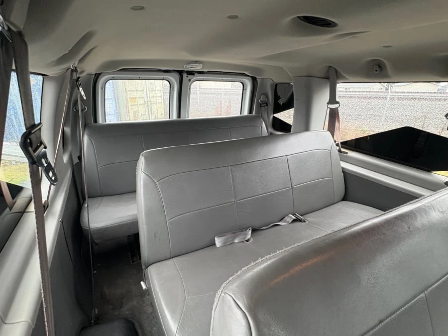 2007 Ford Econoline Van - Image 17 of 22