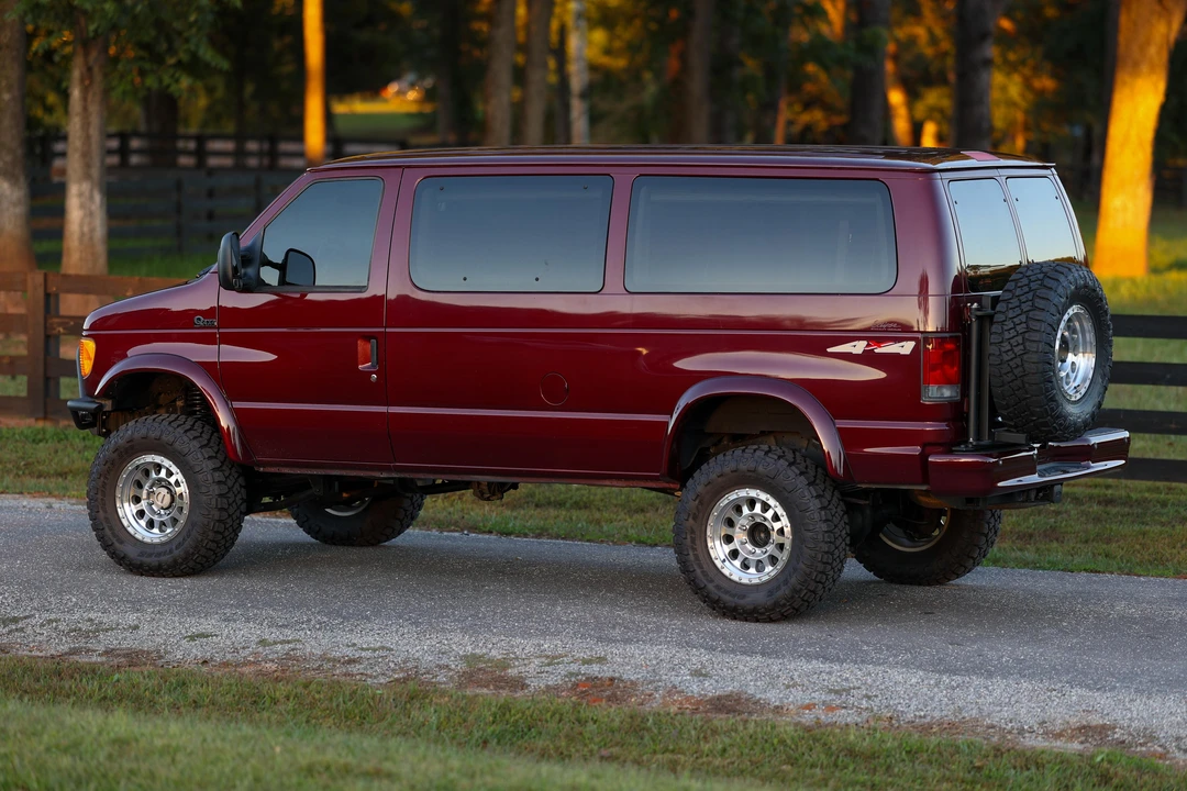 2007 Ford Econoline Van - Image 13 of 31
