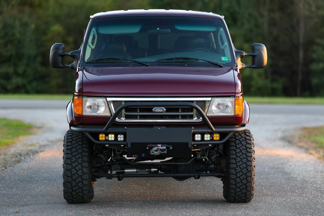 2007 Ford Econoline Van - Image 2 of 31