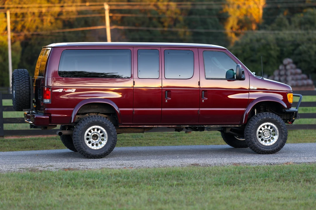 2007 Ford Econoline Van - Image 20 of 31