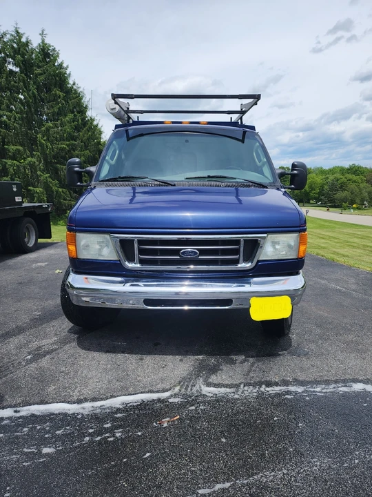 2007 Ford Econoline Van - Image 2 of 21