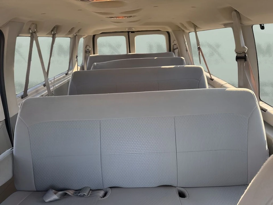 2007 Ford Econoline Van - Image 10 of 21