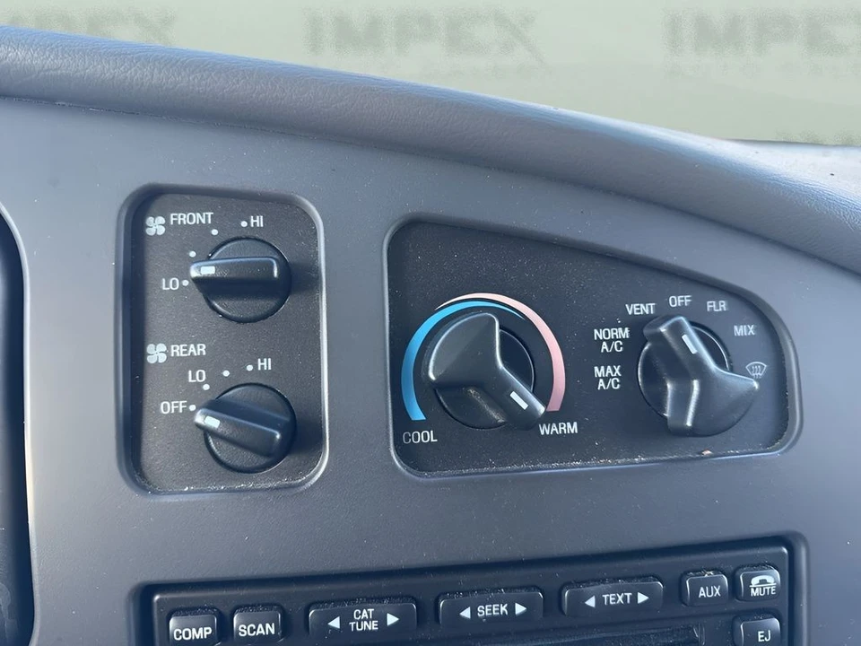 2007 Ford Econoline Van - Image 16 of 21