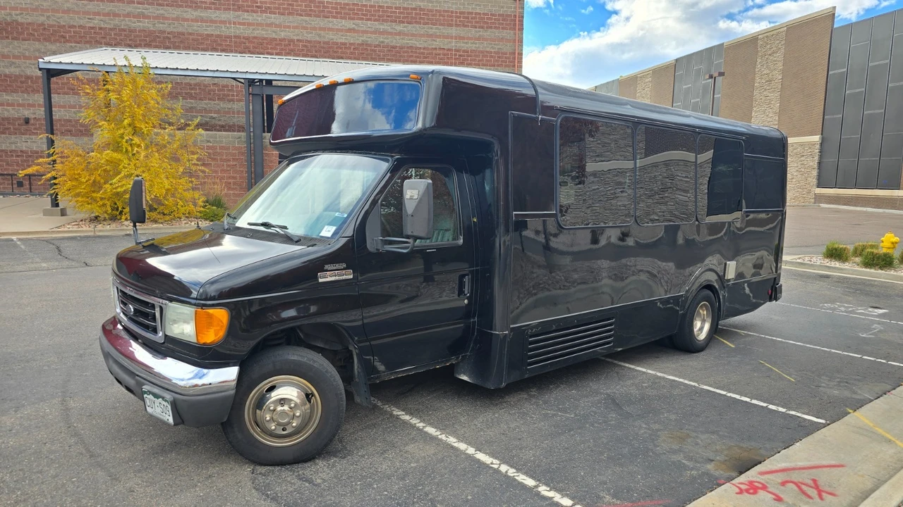 2007 Ford Econoline Van - Image 5 of 18
