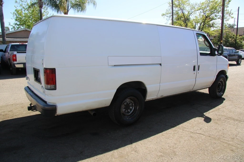 2007 Ford Econoline Van - Image 6 of 24