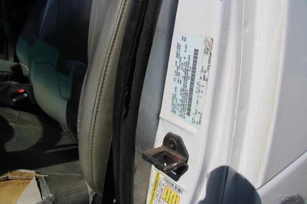 2007 Ford Econoline Van - Image 11 of 24