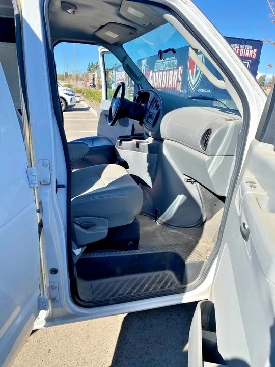 2007 Ford Econoline Van - Image 8 of 20