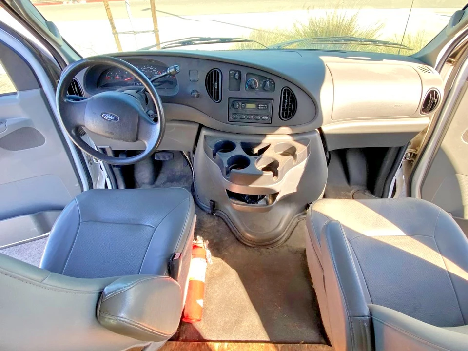 2007 Ford Econoline Van - Image 9 of 20