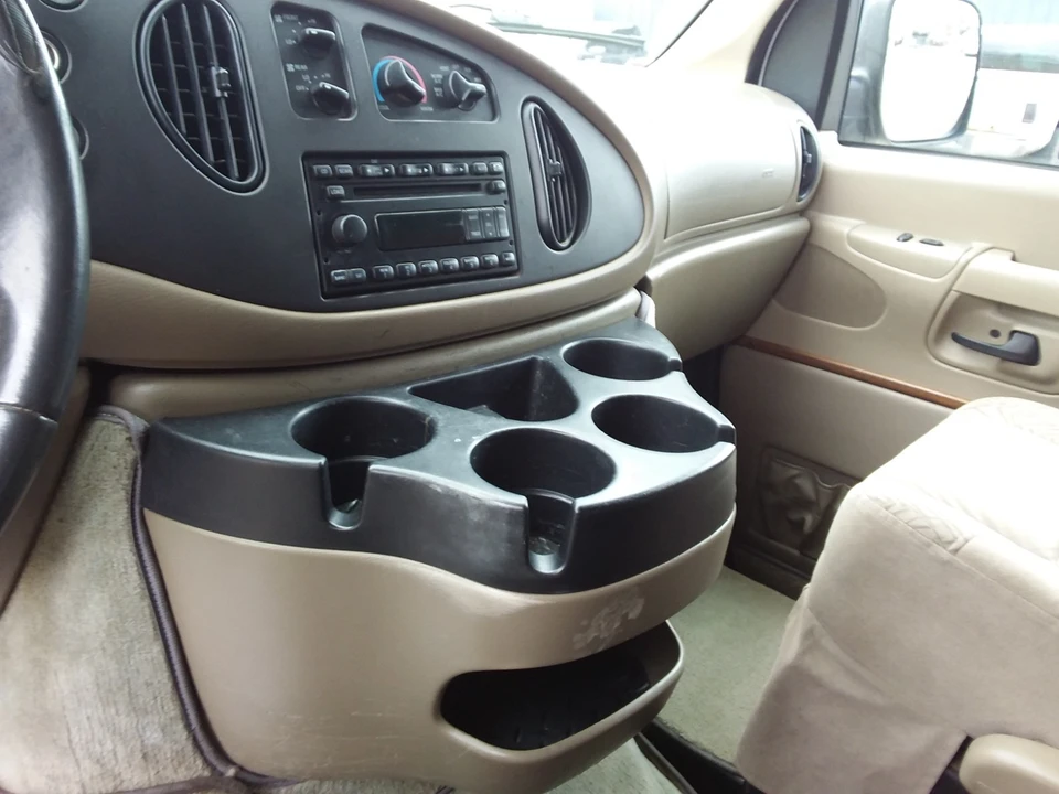 2007 Ford Econoline Van - Image 19 of 21