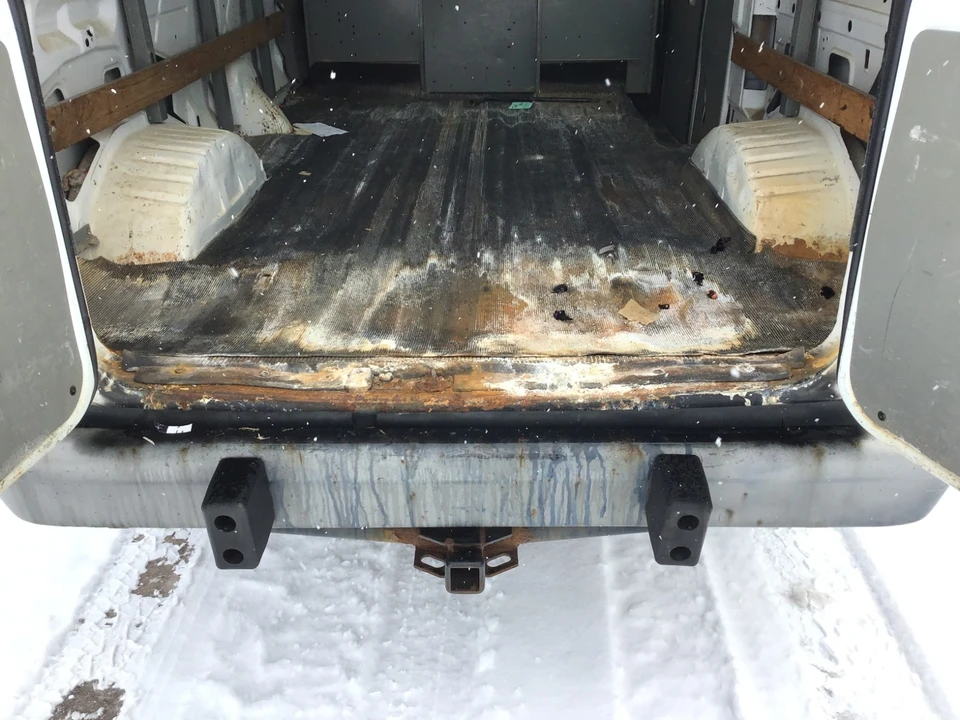 2007 Ford Econoline Van - Image 3 of 21