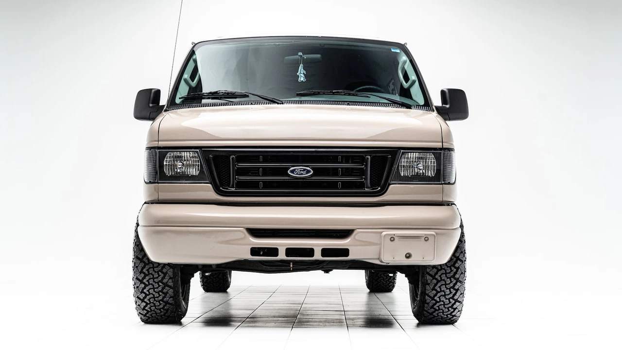 2007 Ford Econoline Van - Image 4 of 22