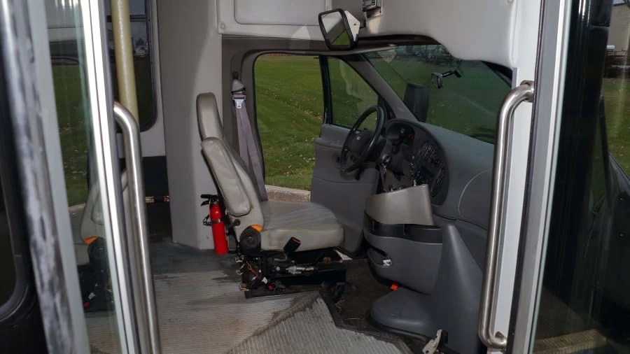 2007 Ford Econoline Van - Image 5 of 12