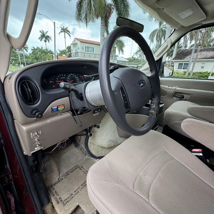 2007 Ford Econoline Van - Image 21 of 21