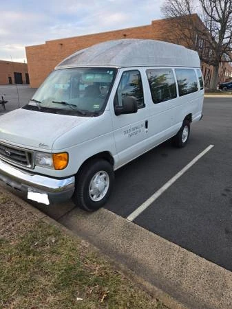 2007 Ford Econoline Van - Image 5 of 9