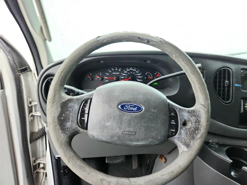 2007 Ford Econoline Van - Image 16 of 31